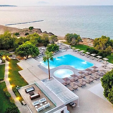 The Bay & 5*