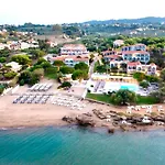Hotel The Bay & Vasilikí