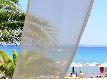 The Bay & Hotell 5*