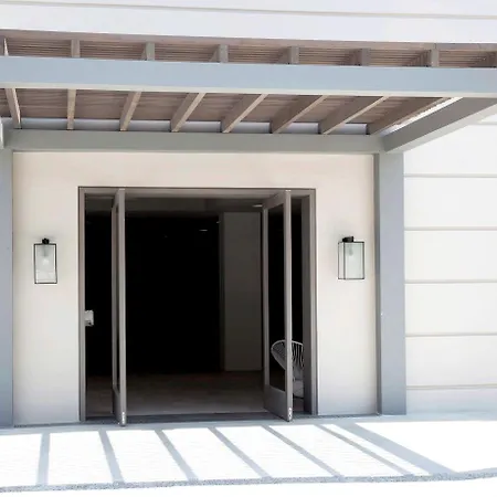 ホテル The Bay & 5*